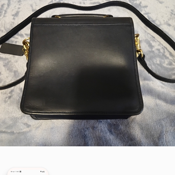 Coach Black Crossbody Bag with Adjustable Strap - Picture 2 of 6